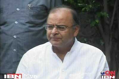 Opposition targets government over reports to release 800 more separatists