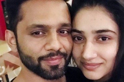 Disha Parmar Wishes Rahul Vaidya On Birthday With a Throwback Photo: 'To The Love of My Life'