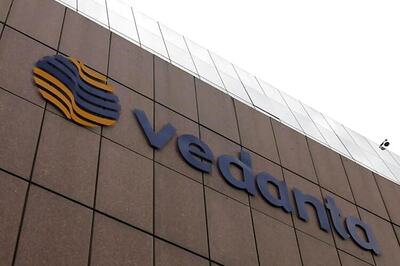 Vedanta wins gold-hungry India's first mine auction