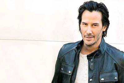 Keanu Reeves And His Ladylove Alexandra Grant Spotted Hand-in-hand on NYC Streets; Pics