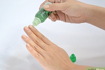 How to Have Shiny Nails Without Using Nail Polish