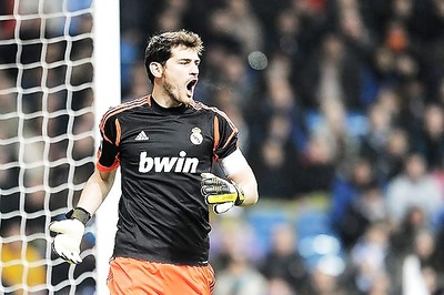 Casillas situation at Real Madrid a worry for Del Bosque