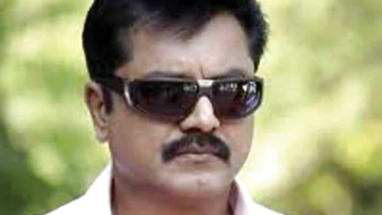 I-T Raids on Actor Sarath Kumar, TN Health Min; Setback for Sasikala Camp