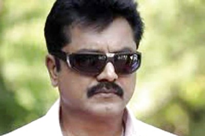 I-T Raids on Actor Sarath Kumar, TN Health Min; Setback for Sasikala Camp