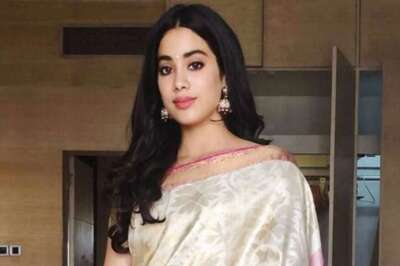 Sridevi Had a Few Things to Say About Janhvi Kapoor's Make-up in Dhadak