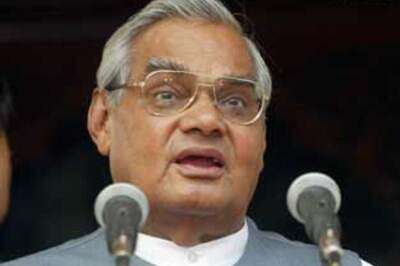 Vajpayee's condition stable, still on ventilator