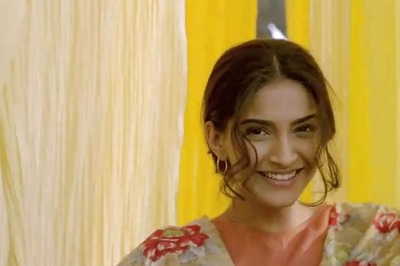 Bhaag Milkha Bhaag: Farhan Akhtar romances Sonam Kapoor in 'Mere Yaar'