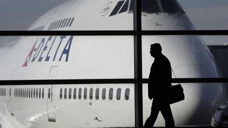 US, European airlines halt Israel flights over missile fear