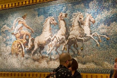 Indian Content Creator Shocked By Rs 1,200 Water Bottle At Las Vegas' Caesars Palace