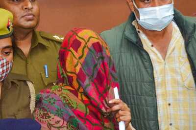 Delhi: Father Kills Daughter for 'Marrying Against His Choice', Mother Helps Him Pack Body in Suitcase