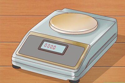 How to Send Mail Using USPS Priority Mail