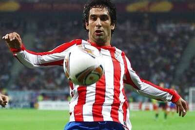 Atletico win 1-0 at Granada to stay in 2nd place