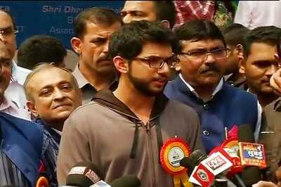 Shiv Sena distances itself from man who assaulted policewoman