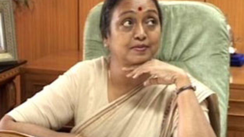 Meira's caste name in PCC list; Cong redfaced