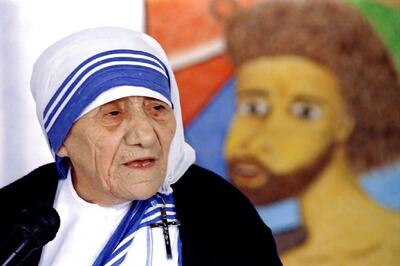 Mother Teresa's Blue-Bordered Sari Recognised as Intellectual Property of Missionaries of Charity