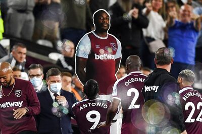 Michail Antonio Double Helps West Ham Sink Leicester and Go Top of Premier League