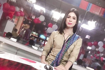 Pakistan TV Gets First Transgender Newscaster