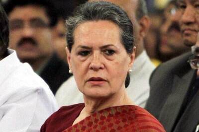 Pass food, land bills, Sonia appeals to opposition