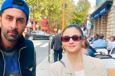 Ranbir Kapoor Grows Out of Lord Ram Look as He Holidays With Alia Bhatt in Paris; Photo Goes Viral