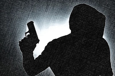 Man Robbed of Bicycle, iPhone in Delhi’s Connaught Place