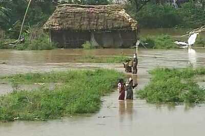 Govt should provide immediate relief to flood-hit people: Cong