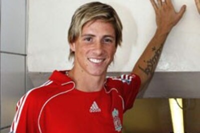 Spain's Fernando Torres to lead Liverpool attack