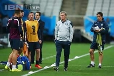 World Cup 2014: England ready for return of Suarez, says Roy Hodgson