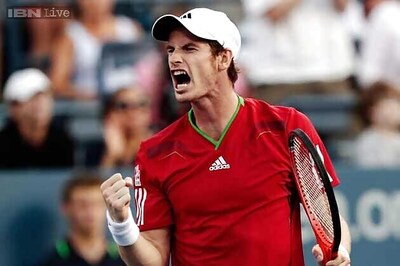 Murray stretched by Lopez in first match of new season