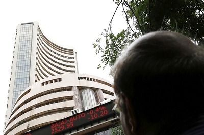 Stock Markets Settle Marginally Higher on Late Buying; L&T, Reliance Advance