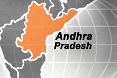 AP: TDP, Congress in war of words over 'tainted ministers'