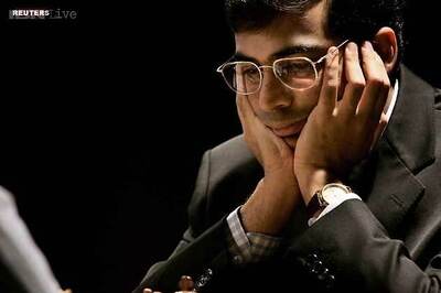 Viswanathan Anand closes in to title victory in Bilbao Masters