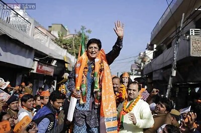 Kiran Bedi's loss in Krishna Nagar reflects why BJP was decimated in Delhi