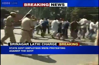 J&K: State government employees protest outside CM's house, lathicharged