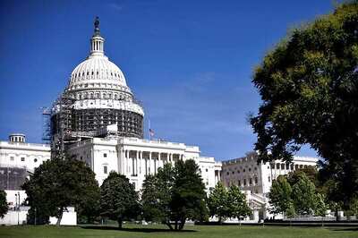 US Capitol on Lockdown, Police Searching For Individual