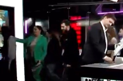 Staff of Russian News Channel Resign On-air After Orders from Govt to Shut Down Over Ukraine Coverage