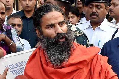 Ramdev, Balkrishna Offer To Make 'Public Apology' In Patanjali Misleading Ads Case; SC Adjourns Hearing To April 23