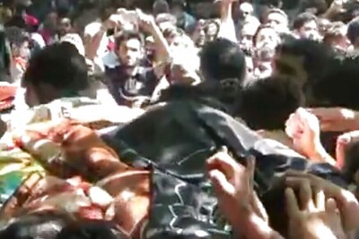 ISIS Shrouds at Militants' Funerals the Latest Worry for J&K Authorities