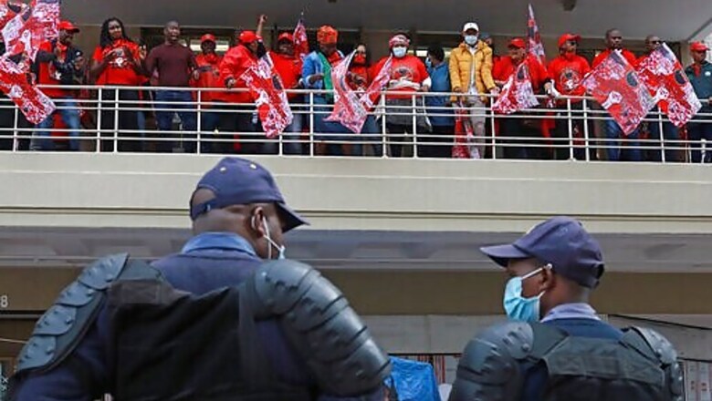 South African Healthcare Workers Protest, Threaten Strike