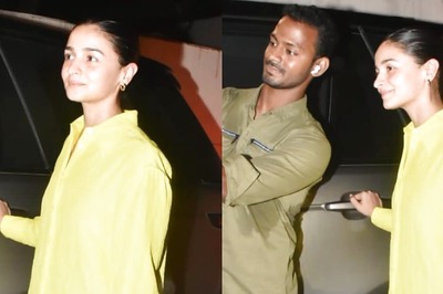 Alia Bhatt Looks Radiant In A Striking Yellow Shirt As She Obliges Fans With Selfies; Watch