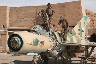 US-Backed Fighters Hunt For IS Holdouts in Syria's Tabqa