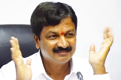 Jarkiholi Claims Shivakumar Using 'CDs' to Blackmail BJP Ministers to Join Cong