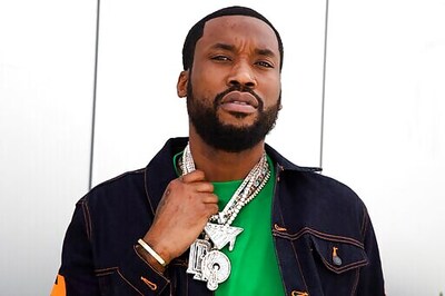 Meek Mill Hoops With Philly Kids Affected By Justice System