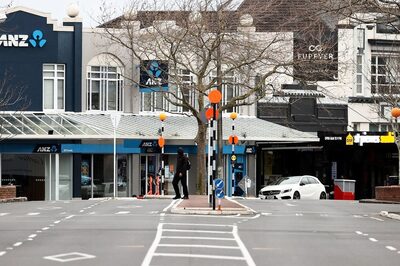 New Zealand Reports 27 Covid-19 Cases Amid Anti-lockdown Protests