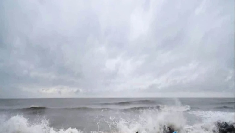 Jawad Updates: WB Evacuates Thousands, Cyclone to Turn into Deep Depression when it Reaches State
