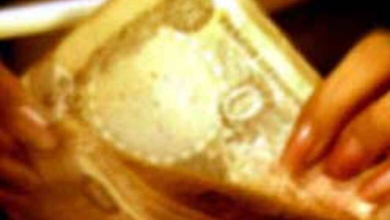 CBI catches its officer red handed accepting bribe