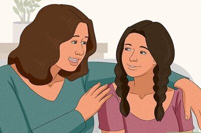 What Does "Mija" Mean? Translation, Usage, & More