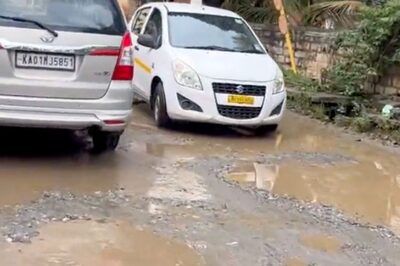 'Silicon Slum': Video of Potholes on Bengaluru Roads Has People Questioning City's Infrastructure