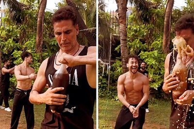 On April Fool's Day, Tiger Shroff Pulls A Hilarious Prank On 'Bade Miyan' Akshay Kumar