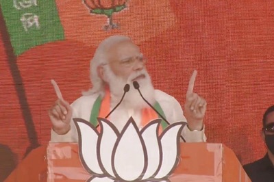 'Asol Poriborton': PM Modi Hits Out at Mamata Banerjee at Brigade Rally, Says CM has Betrayed Bengal