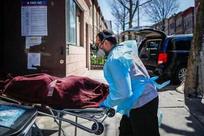 US Coronavirus Cases Cross 4 Million in Rapid Aceleration